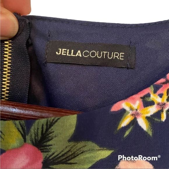 Jella Couture Floral dress - Picture 3 of 9